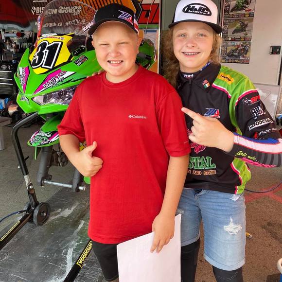 Meet your Posher, Max - Picture 1 of 1